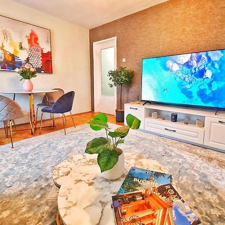 Arc De Triomphe Blissboutique Apartment Букурещ Екстериор снимка